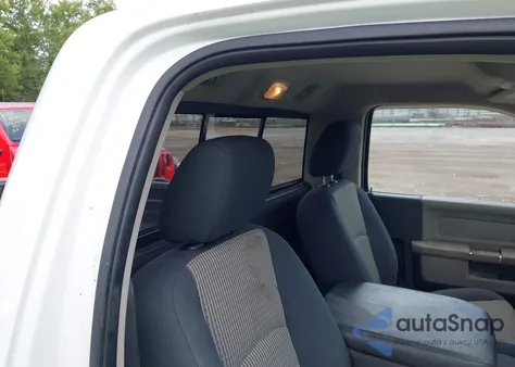 2010 Dodge Ram 1500 Slt/Sport/Trx z USA, uszkodzony, nr VIN 3D7JV1ET3AG128069